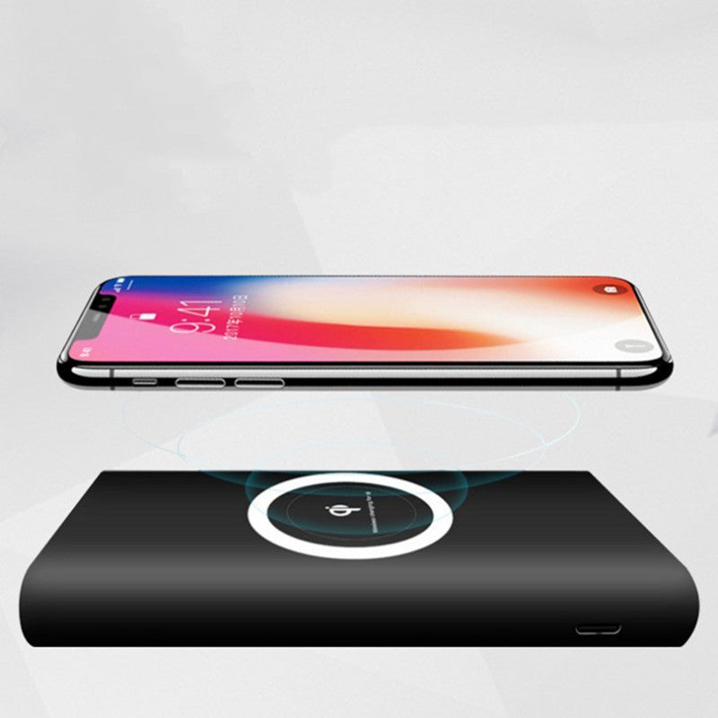 Large Capacity Mobile Power With Three In One