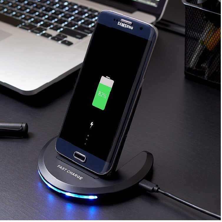 Mobile phone wireless bracket charger