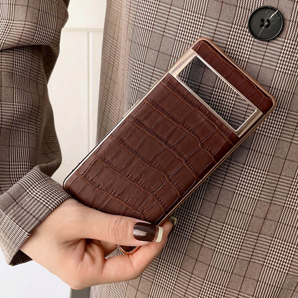 Fashion Personality Top Layer Cattlehide Protective Case